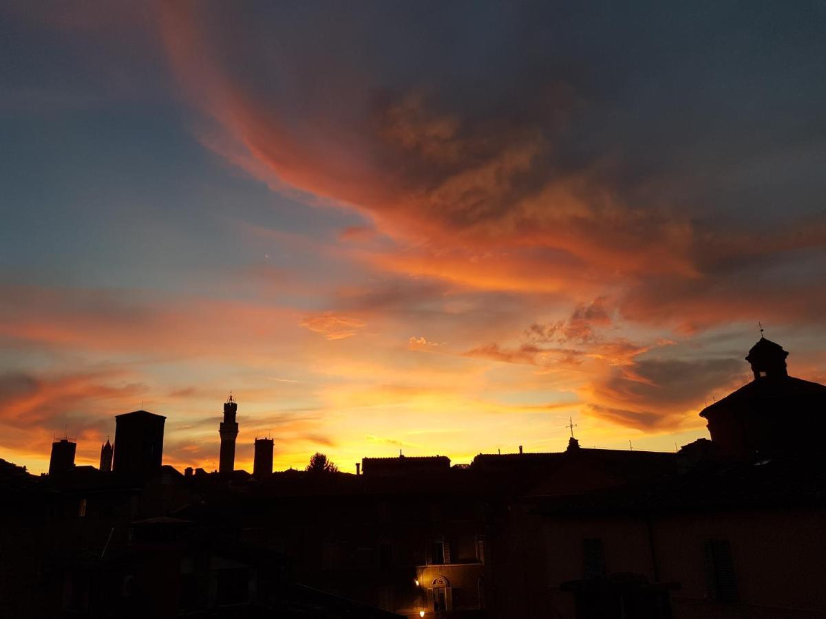 Apartament Un Terrazzo Sulla Magia Siena Zewnętrze zdjęcie